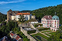 02-Becov-small.jpg