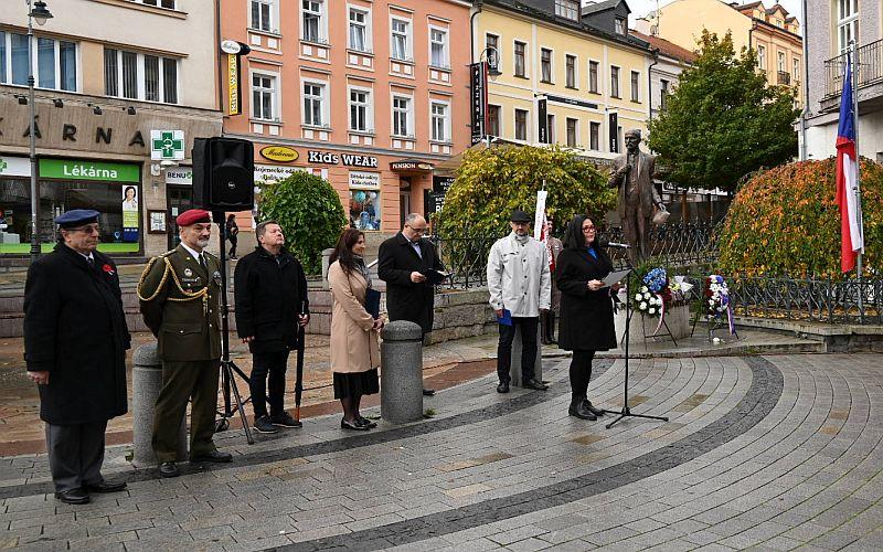 Kladení věnců