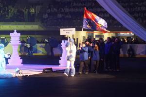 Výprava Karlovarského kraje nastupuje na plochu zimního stadionu v Chomutově