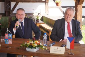 Tisková konference na závěr prezidentovy návštěvy v kraji