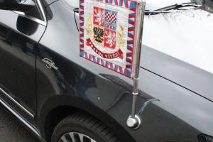 Příjezd prezidenta a první dámy před Krajský úřad Karlovarského kraje